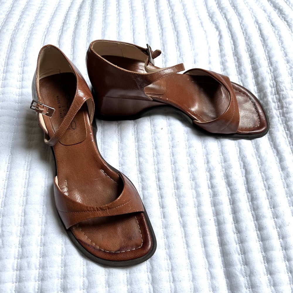 90s style vintage Italian leather Mary Jane sandals